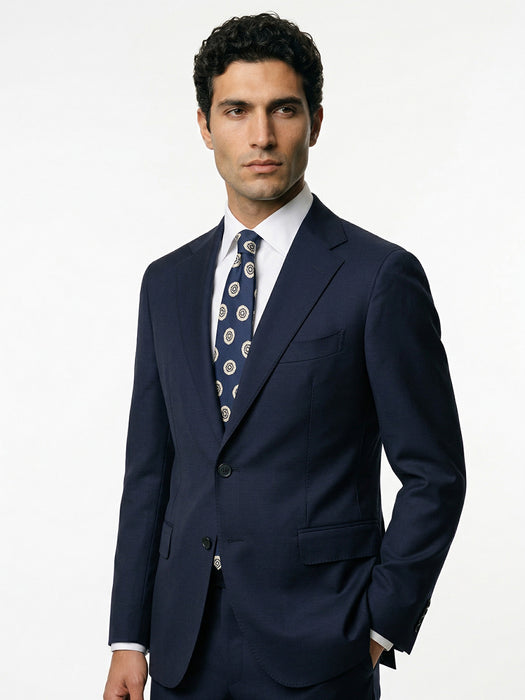 Abito Sartoriale Blu con Rever Classico
